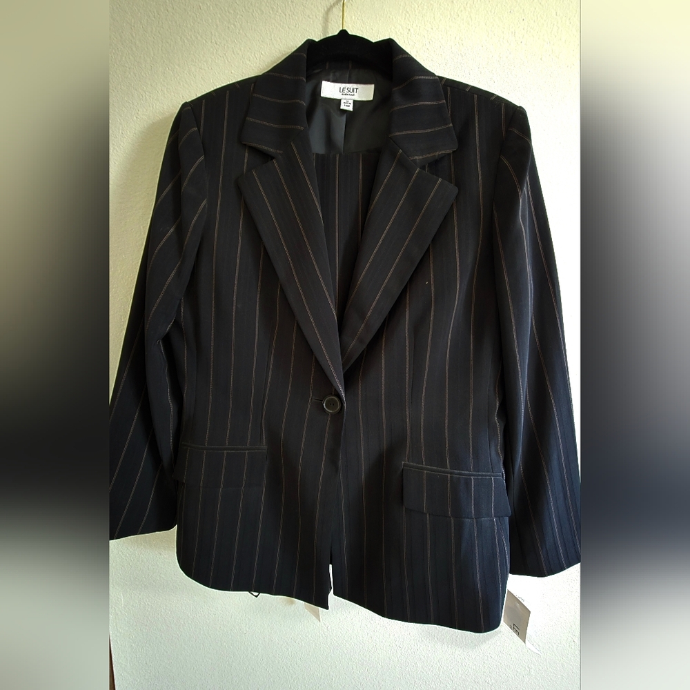 Le Suit Black and Beige Pinstripe Suit